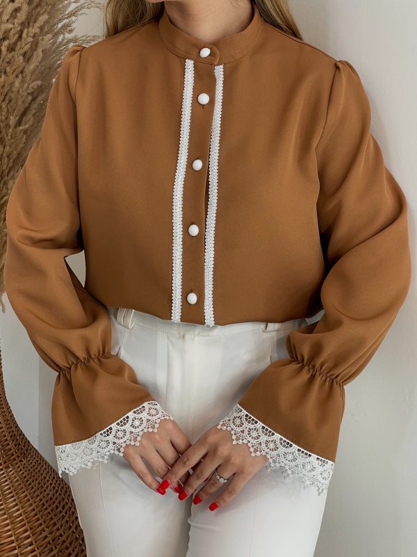 شومیز مچ گیپور دار